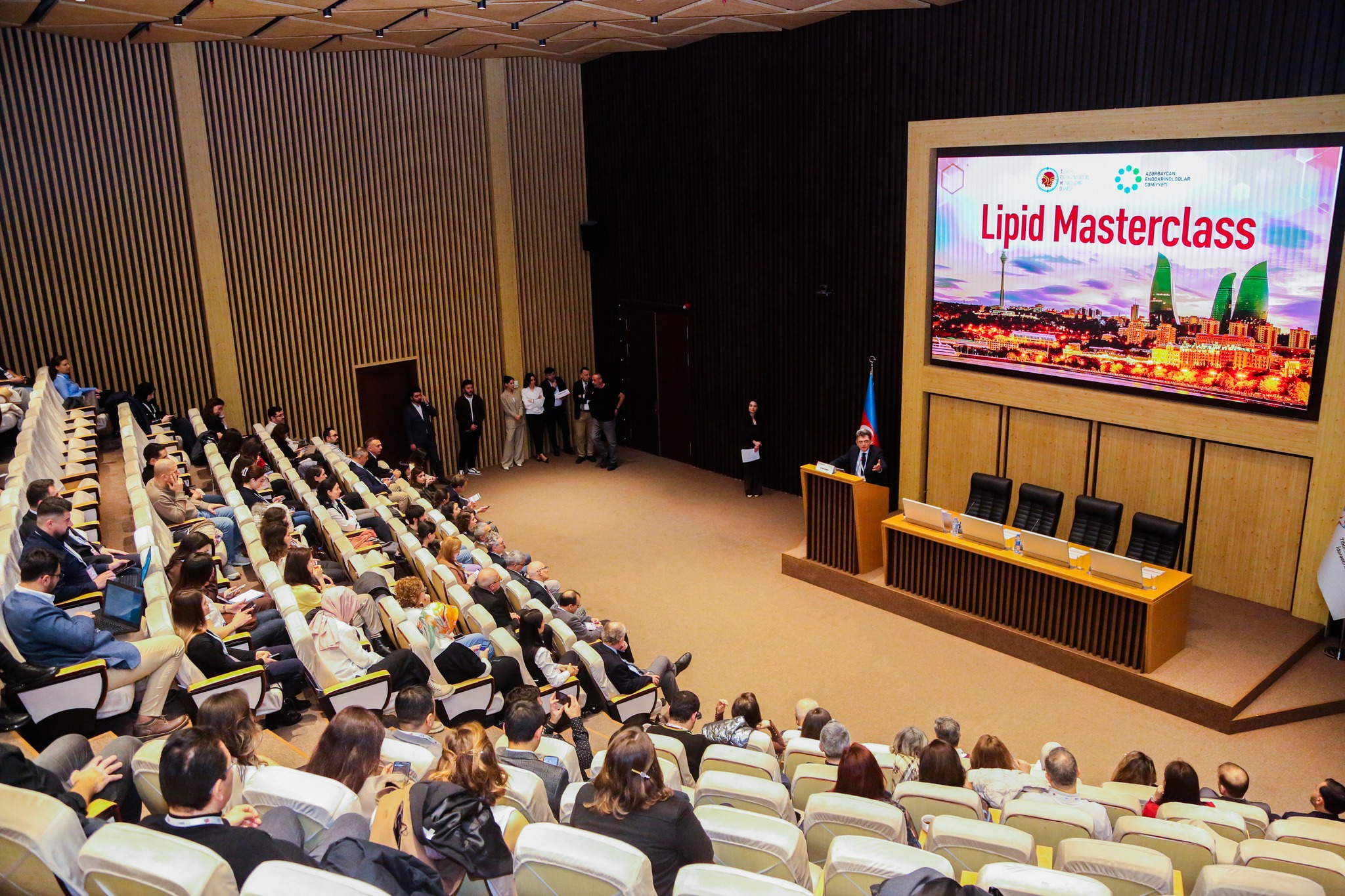 Yeni Klinikada 3-cü “Lipid Masterklass” beynəlxalq elmi tədbiri keçirilib